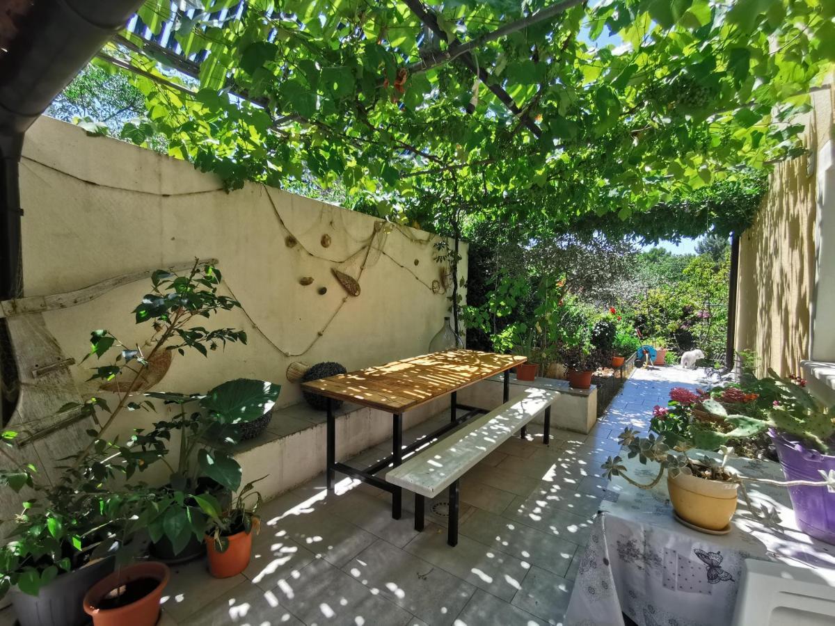 Apartman Nekic Црес Экстерьер фото
